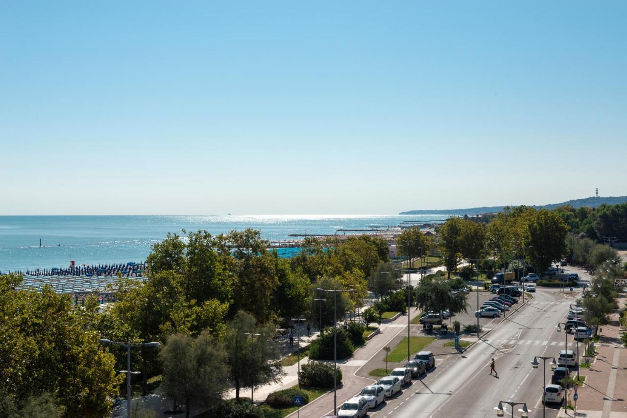 Hotel Regent Pescara Ngoại thất bức ảnh